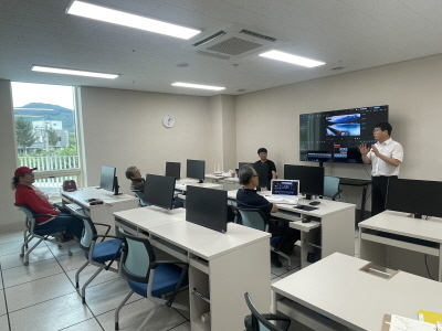 [영상자서전사업]시니어유튜버 양성반 이용자 간담회 진행