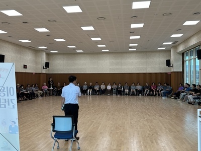 이용자간담회 / 행복한노래교실, 라온서예, 실버체조A반