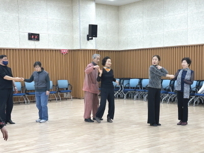 ［노년사회화교육-집단프로그램］다함께차차차