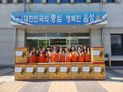 저소득 취약계층 어르신의 이동편의를 위한 실버카 지원 