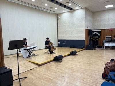 한빛복지관 / 찾아가는 음악회 진행
