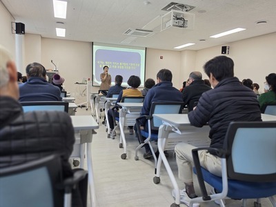 한빛복지관,이용어르신 인권교육 실시